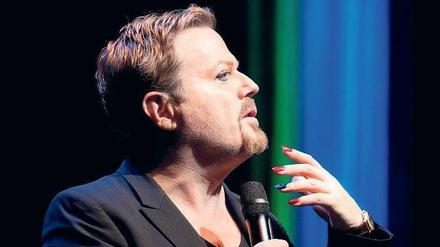 Eddie Izzard beim Auftritt in Berlin.
