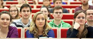 440 000 Studierende erhielten 2012 Bafög.