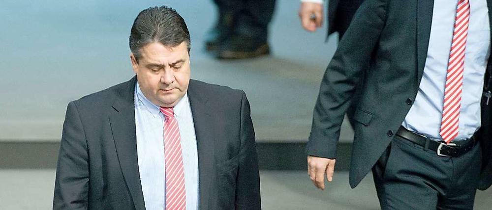 Kein leichter Job. Wirtschaftsminister Gabriel macht sich mit seinen Energiewendeplänen nicht viele Freunde.