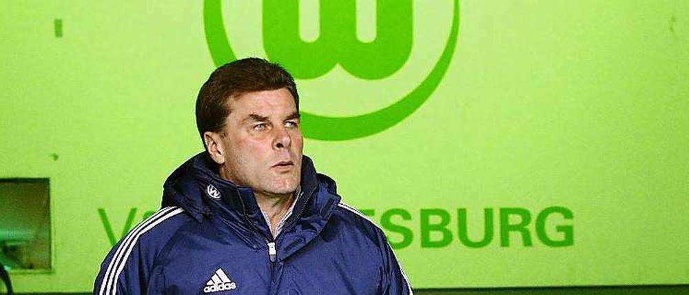 Dieter Hecking, 49, trainiert seit Anfang 2013 den VfL Wolfsburg. Zuvor betreute er in der Bundesliga Nürnberg und Hannover.