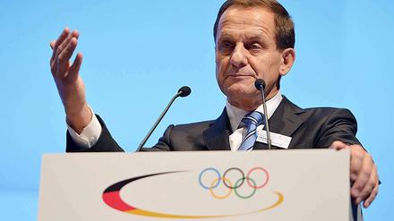 Alfons Hörmann, 53, ist seit Dezember neuer DOSB-Präsident. Der Allgäuer Unternehmer und Sportpolitiker war von 2005 bis 2013 Präsident des Deutschen Ski-Verbandes (DSV).