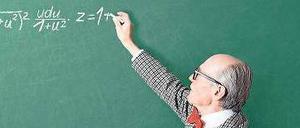 Ausgerechnet. Für Schulleiter soll es keine Altersermäßigung geben. 
