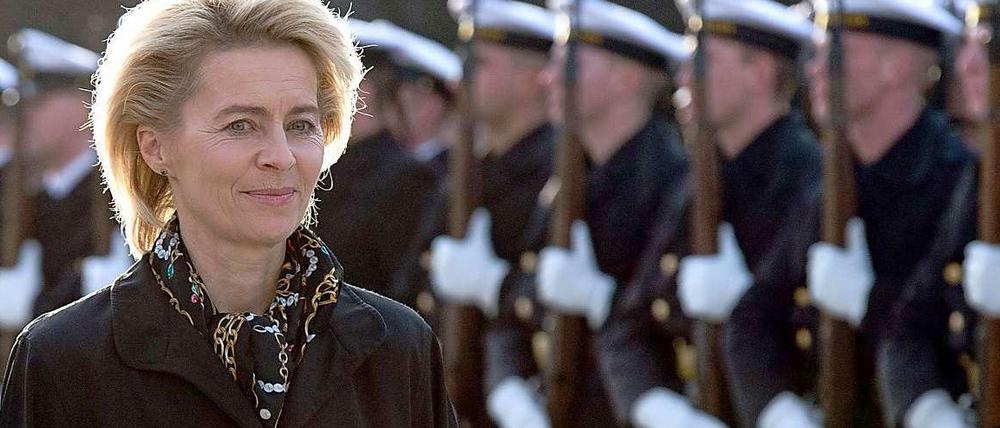 Verteidigungsministerin Ursula von der Leyen findet es sinnvoll, deutsche Fähigkeiten bei der Vernichtung von Chemiewaffen einzubringen.