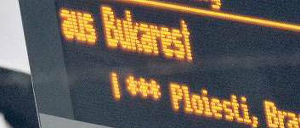 Im Westen was Neues. Auch von Bukarest aus fahren Busse nach Berlin. Foto: dpa