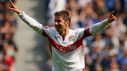 Thomas Hitzlsperger hat als erster Fußball-Nationalspieler offen über seine Homosexualität gesprochen. Hier im Trikot des VfB Stuttgart, den er 2007 zur Deutschen Meisterschaft führte.