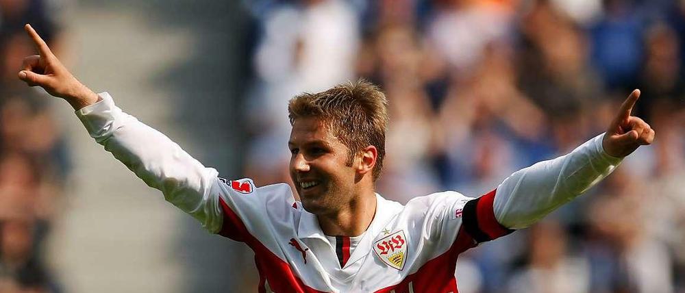 Thomas Hitzlsperger hat als erster Fußball-Nationalspieler offen über seine Homosexualität gesprochen. Hier im Trikot des VfB Stuttgart, den er 2007 zur Deutschen Meisterschaft führte.