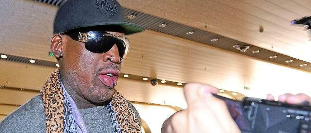 Wo man singt, da lass' dich nieder. Dennis Rodman sorgt wieder mal für Aufsehen.