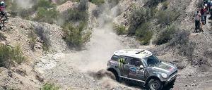 Staubtrocken. Auch Favorit Peterhansel fehlt noch der Schwung.