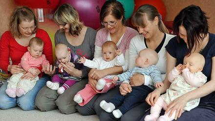 Sieht viel aus, ist aber auch wenig. Frauen, Kinder, Gesellschaft, Deutschland: Wer ist da in der Mehr-, wer in der Minderheit? Schwer zu sagen.