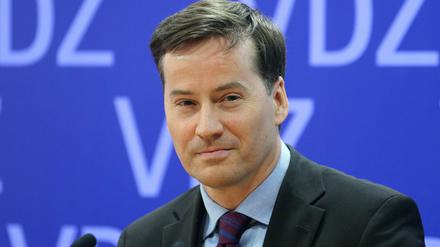 Der Hauptgeschäftsführer des Verbandes Deutscher Zeitschriftenverleger (VDZ), Stephan Scherzer, blickt optimistisch ins Jahr 2014. 