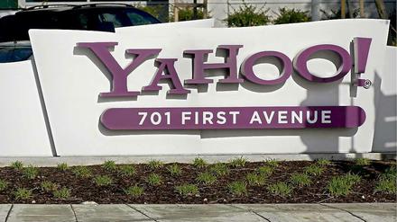 Yahoo.