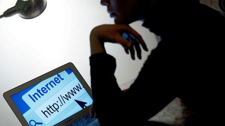 Die Suche nach gebrauchten Artikeln im Internet steht für viele Franzosen in Krisenzeiten hoch im Kurs.