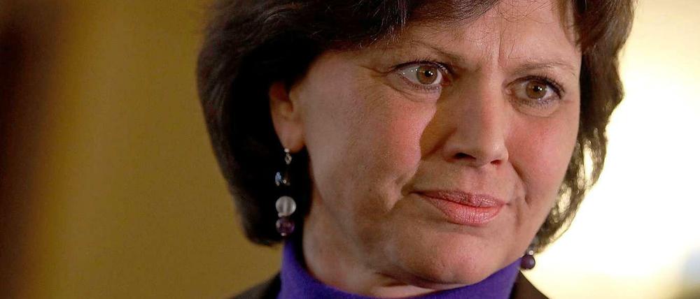 Bayerns Wirtschaftsministerin Ilse Aigner (CSU) hat sich beim Thema Energiewende mit ihrem Parteichef Horst Seehofer angelegt.