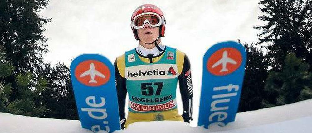 Vor dem guten Absprung. Andreas Wellinger kam beim Weltcup in Engelberg am Wochenende auf Platz zwei. Foto: AFP