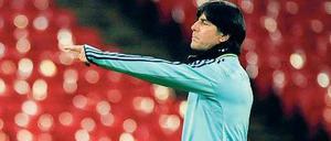 Nicht gerade einfach. Joachim Löw soll mit Deutschland in Brasilien siegen. 