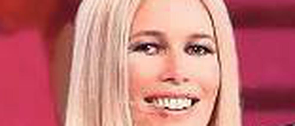 Claudia Schiffer.