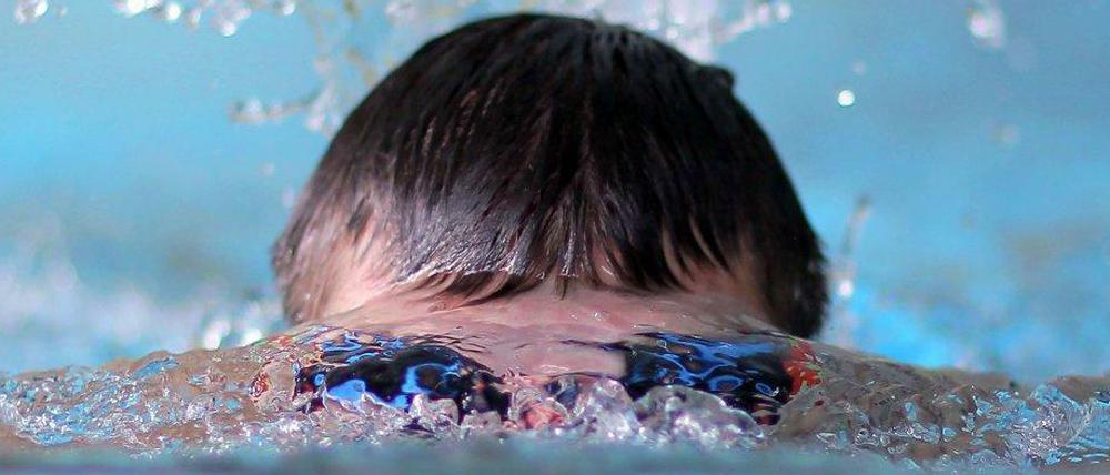 Schulsport, Aquafitness, Planschen – alles möglich in Berlins Bädern. Nur ambitionierte Schwimmer kommen immer zu kurz, meint unsere Autorin.
