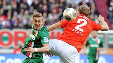 Andrè Hahn brachte Augsburg mit seinen beiden Toren auf die Siegerstraße.