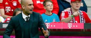 Pep Guardiola bastelt an neuen taktischen Varianten. Foto: dpa