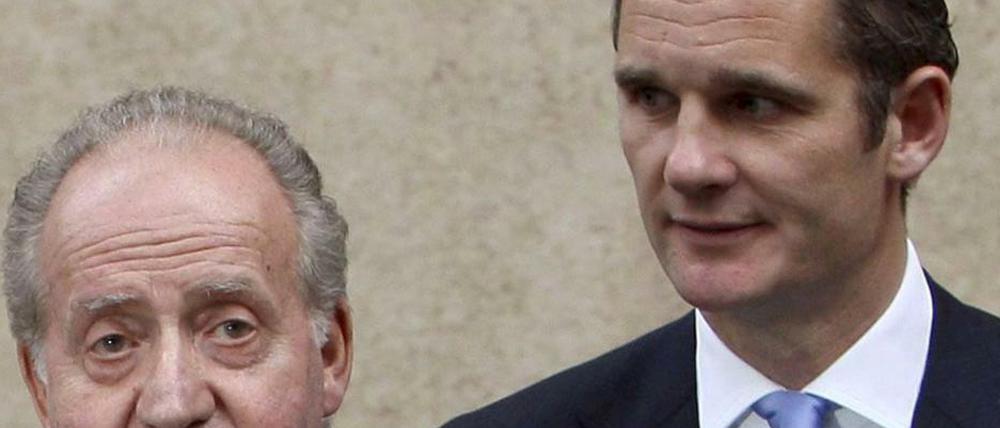 Der spanische König Juan Carlos (links) mit seiner Tochter Infantin Cristina und dem Schwiegersohn Iñaki Urdangarin.