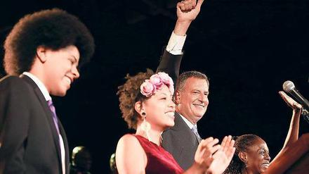 Bill de Blasio mit Sohn Dante, Tochter Chiara und seiner Frau Chirlane McCray. 