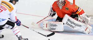 Kein Glück. Torwart Danny aus den Birken im Penaltyschießen.