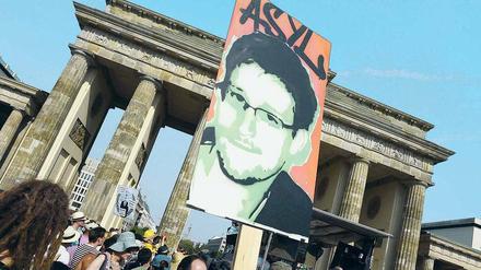 Pro Asyl. Schon im Sommer hatte der frühere US-Geheimdienstmitarbeiter Edward Snowden in Deutschland viele Unterstützer. 