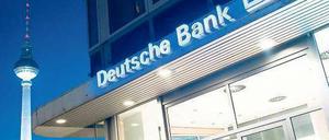 Metropolenbank. Mit rund 4000 Mitarbeitern – darunter 450 bei der Tochter Berliner Bank – ist Berlin im Deutsche-Bank-Konzern weltweit der fünftgrößte Standort.