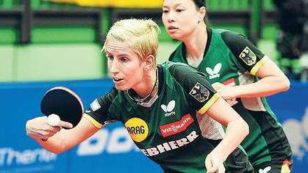 Bald auch als Hörspiel. Der Unterschied zwischen Zelluloid und Plastik wird sicher auch dem deutschen Doppel Kristin Silbereisen und Wu Jiaduo zu Ohren kommen. Foto: dpa