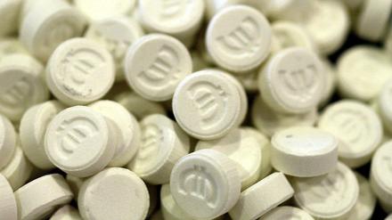Ecstasy-Pillen mit Euro-Zeichen.
