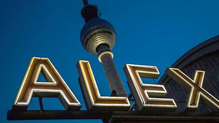 Am Alexanderplatz gab es am Wochenende eine Auseinandersetzung zwischen einem 35-Jährigen und einer Gruppe Jugendlicher.
