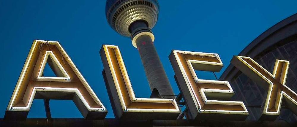 Am Alexanderplatz gab es am Wochenende eine Auseinandersetzung zwischen einem 35-Jährigen und einer Gruppe Jugendlicher.