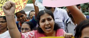 Auf Mitgefühl können die Vergewaltiger von Neu-Delhi nicht hoffen. Die Menge vor dem Gerichtsgebäude brach in Jubel aus, als die Todesurteile gegen die vier jungen Männer verkündet wurde. 