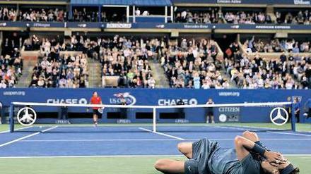 Tag der Tränen. Rafael Nadal sank nach seinem Sieg im Finale der US Open weinend zu Boden.