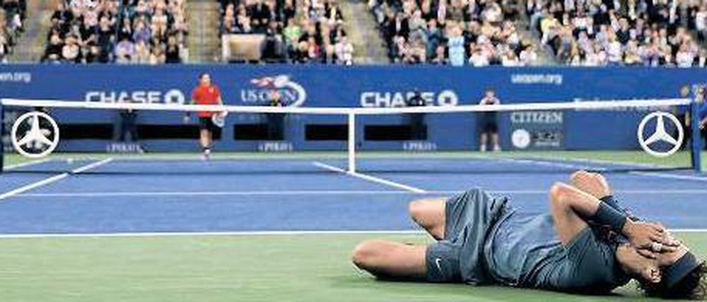Tag der Tränen. Rafael Nadal sank nach seinem Sieg im Finale der US Open weinend zu Boden.