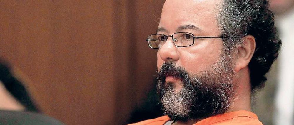 Selbstmord. Ariel Castro erhielt für die jahrelange Entführung, Vergewaltigung und Misshandlung dreier Frauen am 1. August dieses Jahres lebenslänglich.  Foto: Reuters