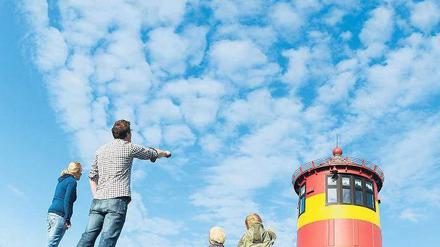 Die Förderung von Kindern taucht in den Wahlprogrammen aller etablierten Parteien auf. Allerdings liegen sie bei der Frage, wie eine gerechte Umverteilung der Ressourcen aussehen könnte, zum Teil weit auseinander. Foto: Julian Stratenschulte/dpa