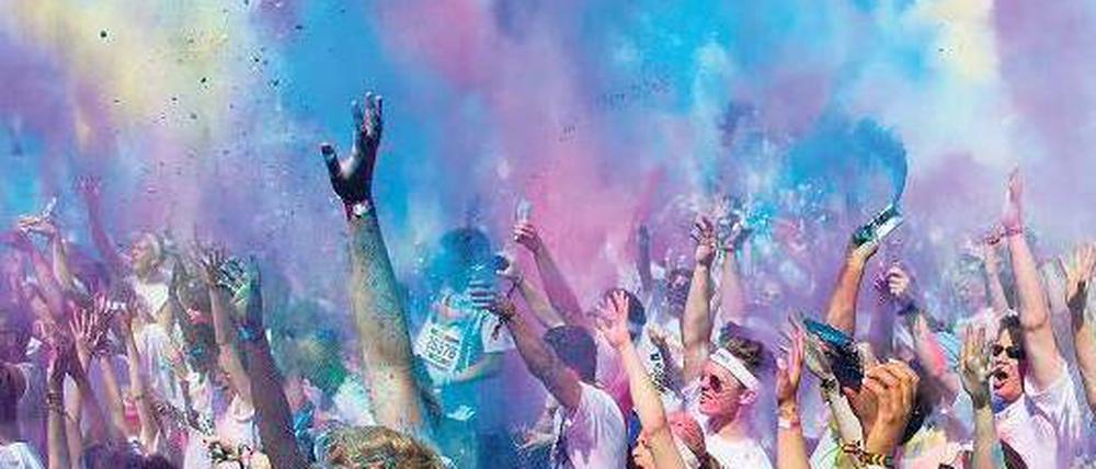 Kunterbunt. Teilnehmer des Festivals „Color Run“ in Hannover. Foto: dpa