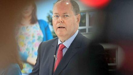 Hat Peer Steinbrück sich mit seiner Bemerkung über Merkels DDR-Sozialisation vergaloppiert?