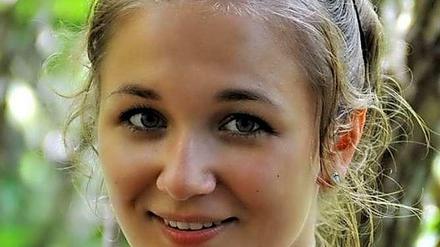 Die Autorin Linda Bomm