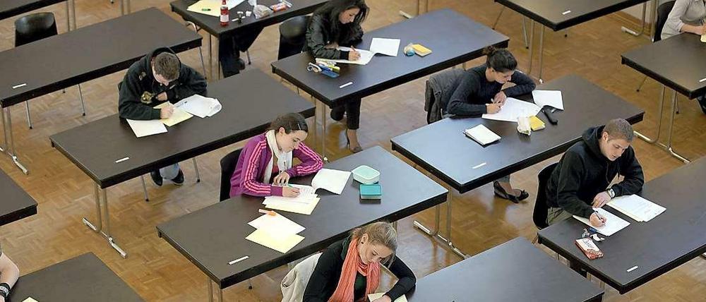 Bald alles öffentlich? Die Ergebnisse der Abiturprüfungen sollen ab Herbst im Internet zu sehen sein. 