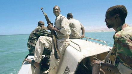 Die Piraterie verschafft Somalia internationale Aufmerksamkeit. Patrouillenboot an der Küste von Puntland.