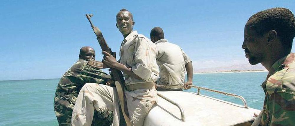 Die Piraterie verschafft Somalia internationale Aufmerksamkeit. Patrouillenboot an der Küste von Puntland.