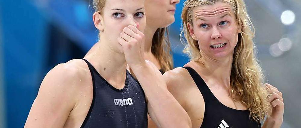Wer startet? Daniele Schreiber (links) oder Britta Steffen?