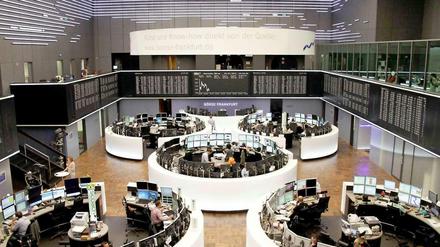 Handelsplatz Frankfurt. Privatanlegern und Unternehmen in Deutschland drohen einer Studie zufolge Milliardenkosten durch die Finanztransaktionssteuer.