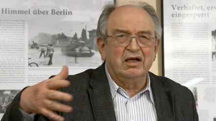 „Diese Art von Sport ist total versaut“, sagt Werner Franke, „weil schon niemand allein in die Spitze kommt, der nicht drauf ist.“
