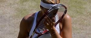 Am Ende fehlte die Frische: Sabine Lisicki kann ihren Einbruch im Finale von Wimbedon selbst nicht fassen.