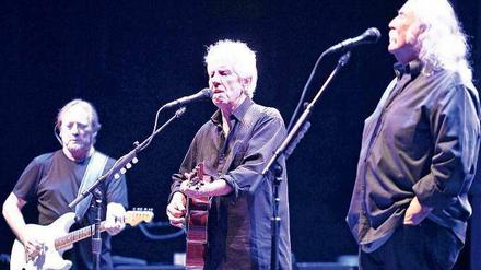 Stephen Stills, Graham Nash und David Crosby in der Max-Schmeling-Halle.