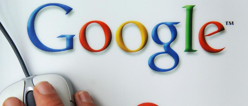 Die deutschen Zeitungs- und Zeitschriftenverleger fordern einen harten Kurs der EU im Kartellstreit mit Google. 