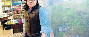 Nur mit Schutzweste geht Ana Lilia Pérez in ihrer Heimat auf die Straße. Foto: dpa